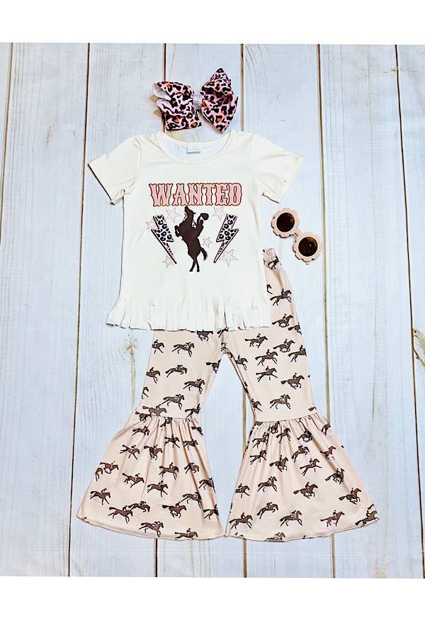 Wanted Cowboy Riding a Horse Cream 2pc Set
