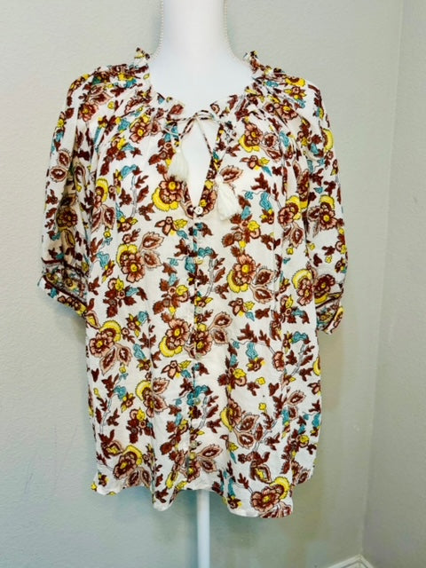 Airy Floral Top