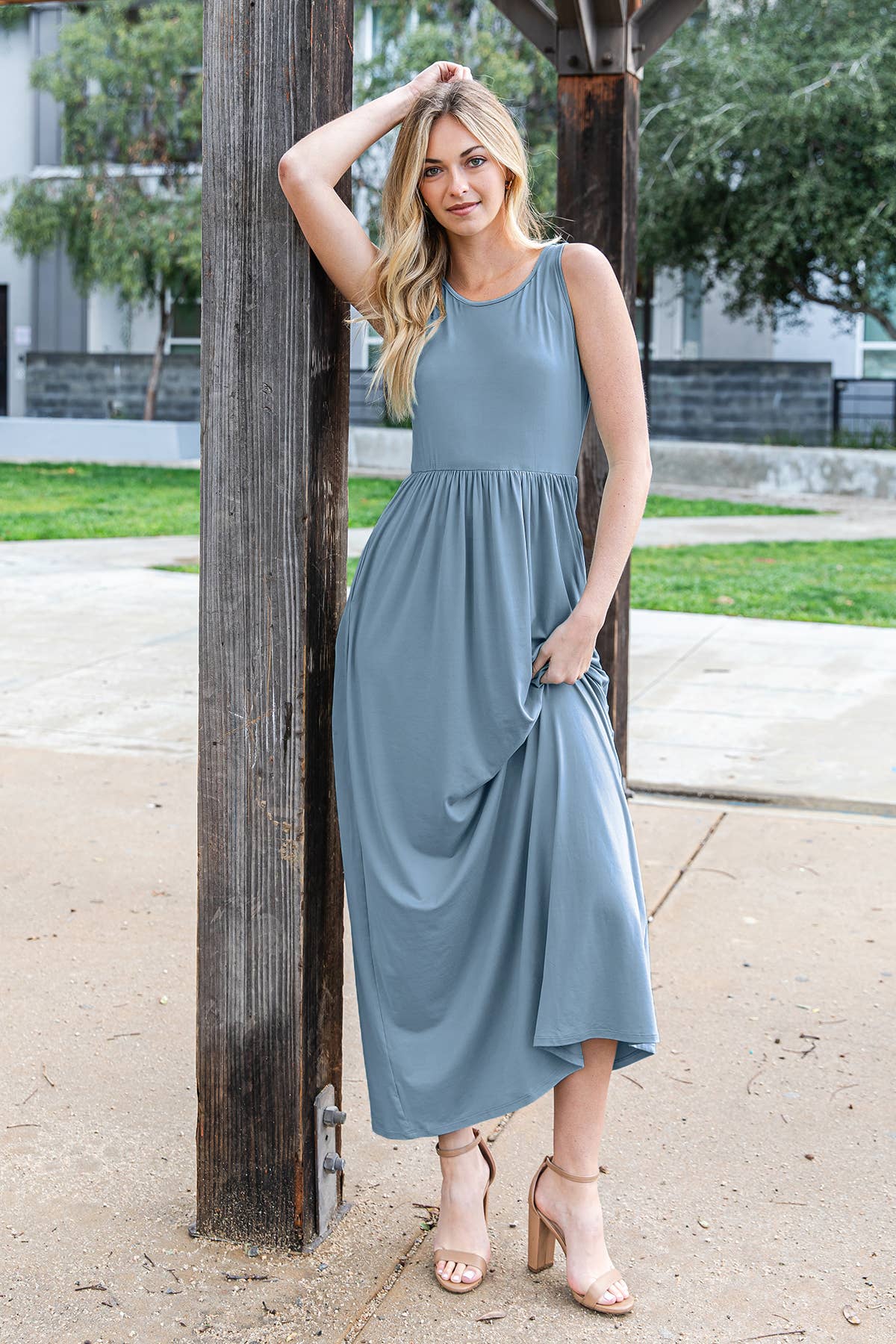 Solid Sleeveless Maxi Dress