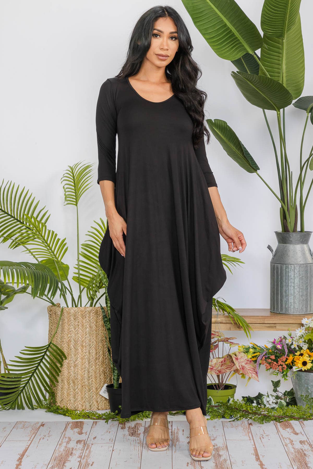 Solid 3/4 Sleeve Maxi Dress