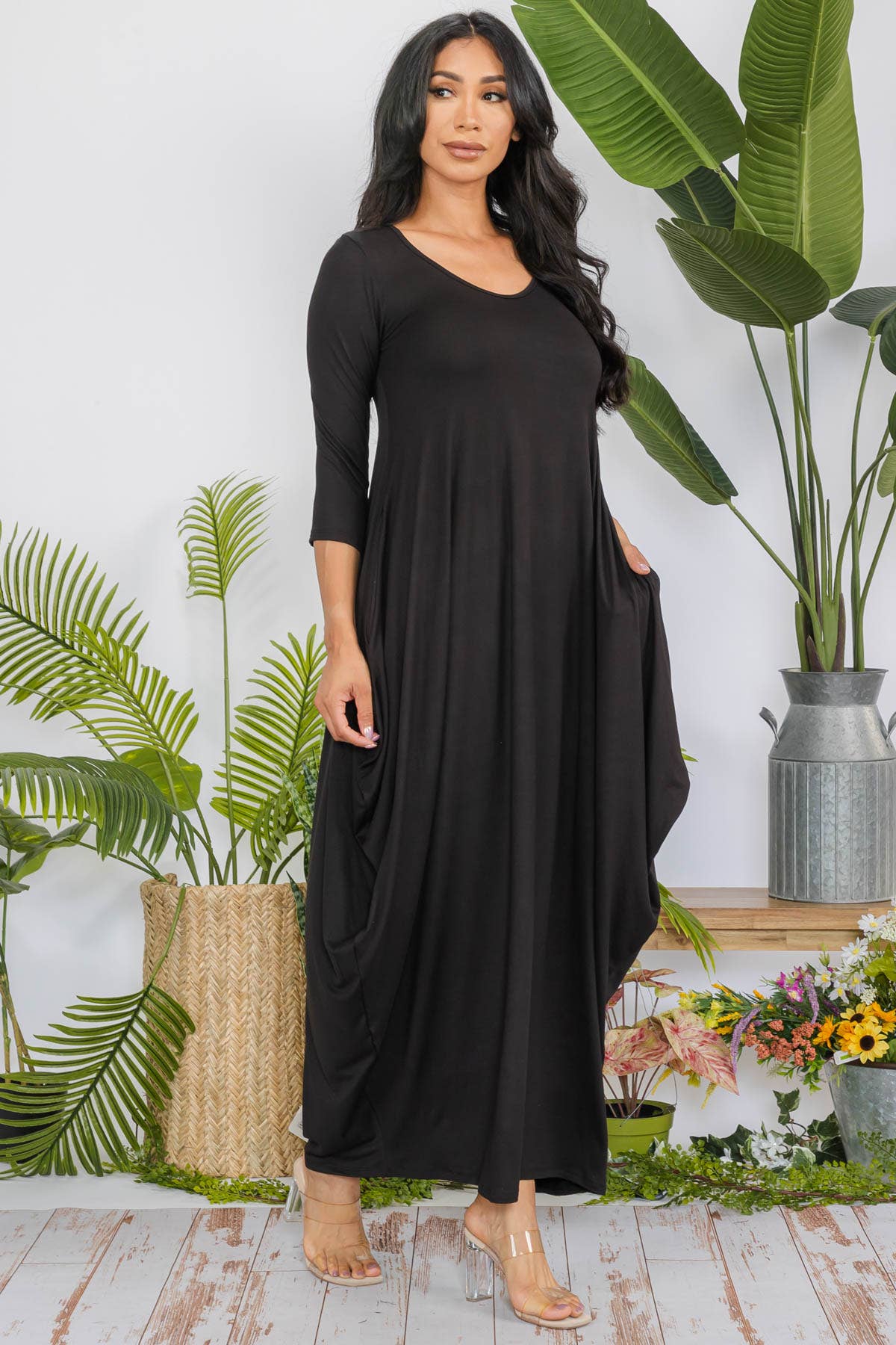 Solid 3/4 Sleeve Maxi Dress