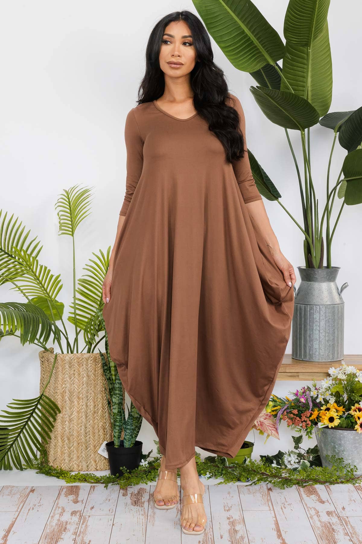 Solid 3/4 Sleeve Maxi Dress