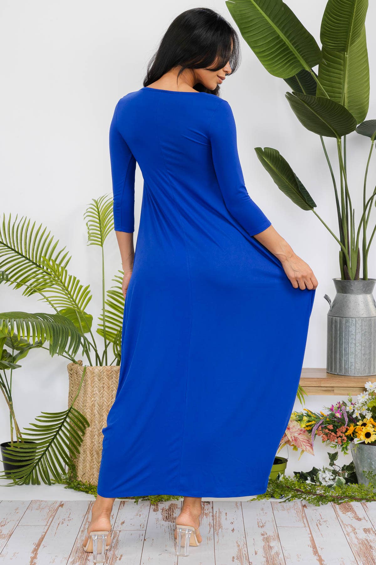 Solid 3/4 Sleeve Maxi Dress