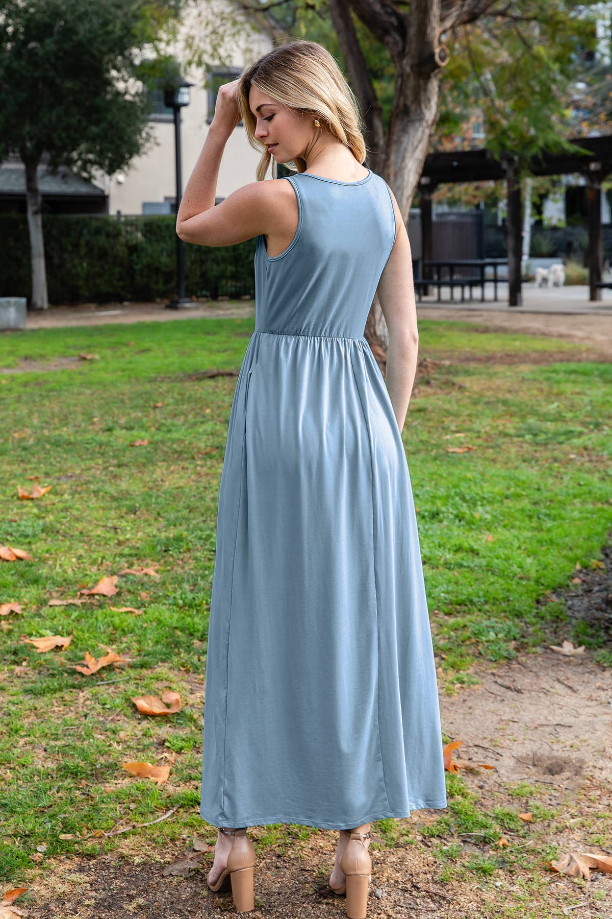 Solid Sleeveless Maxi Dress